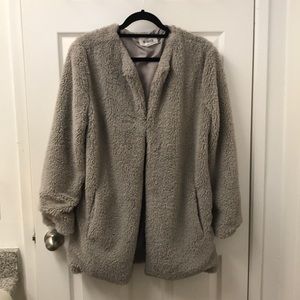 BB Dakota fuzzy jacket